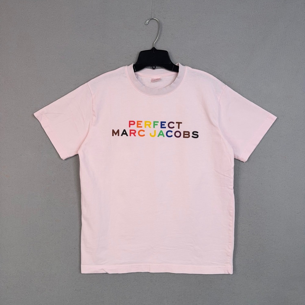 Marc Jacobs Shirt Adult Large Pink Rainbow Logo Perfect Pride GWP Graphic Tee
